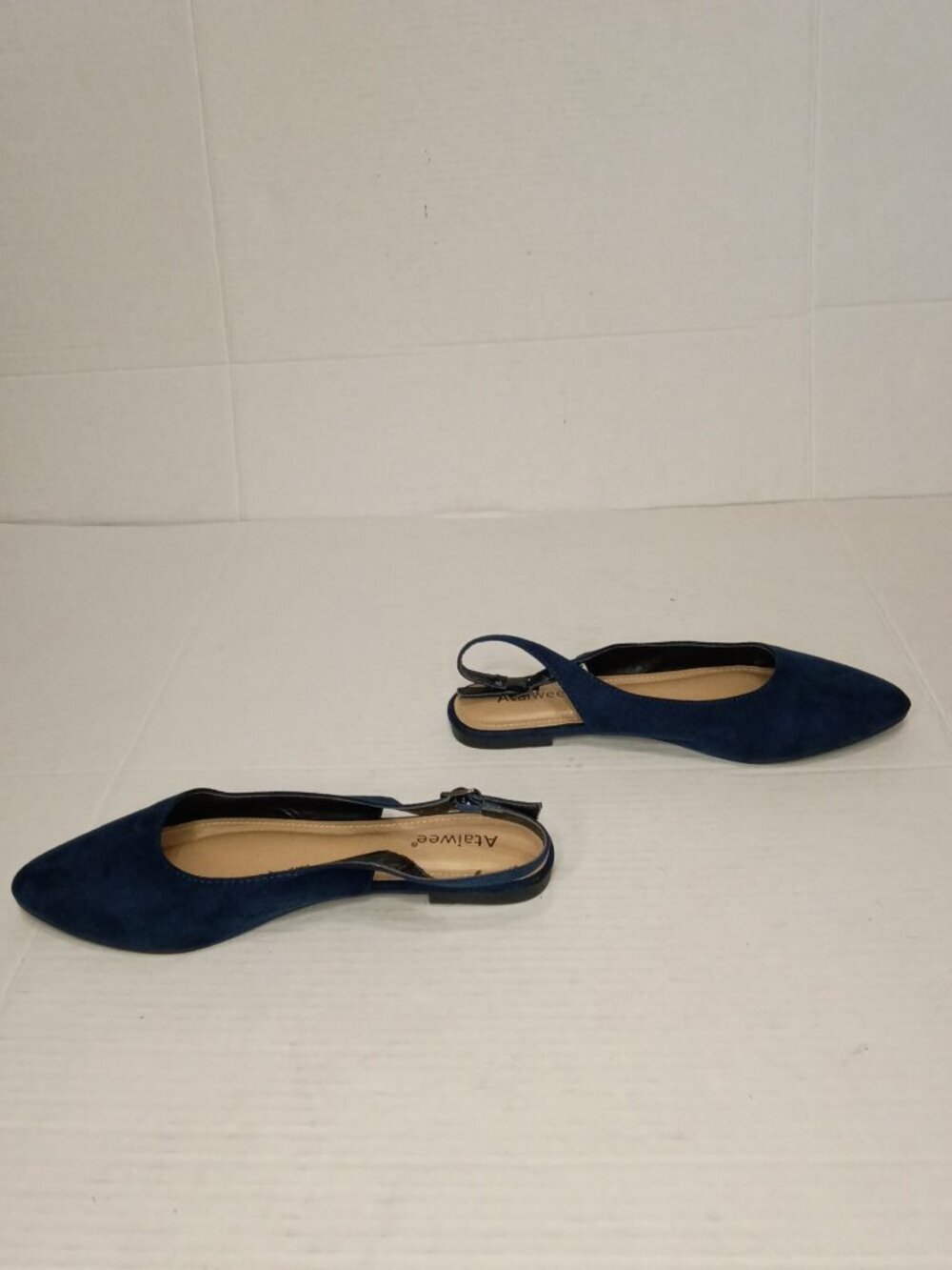 Ataiwee Navy Faux Suede Pointed Toe Slingback Flats Women’s 8W - Picture 4 of 9